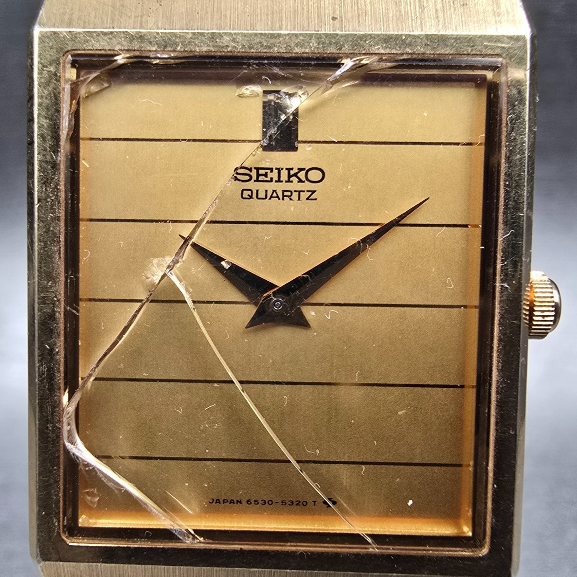 Seiko Tank Watch Men 25mm Gold Dial Gold Tone Rectangle 6530-5199 New Battery1