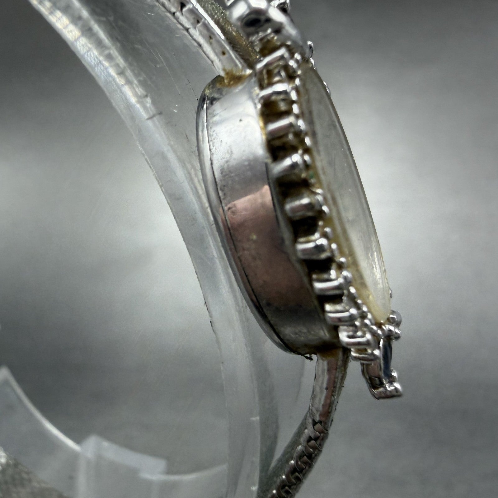 Armitron Deauville Watch Women White Dial Silver Tone Blue gems Oval PARTS4
