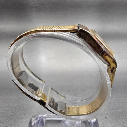Seiko Watch Women 17mm Gold Dial Gold Tone Hexagon 1421-5590 New Battery Vintage8