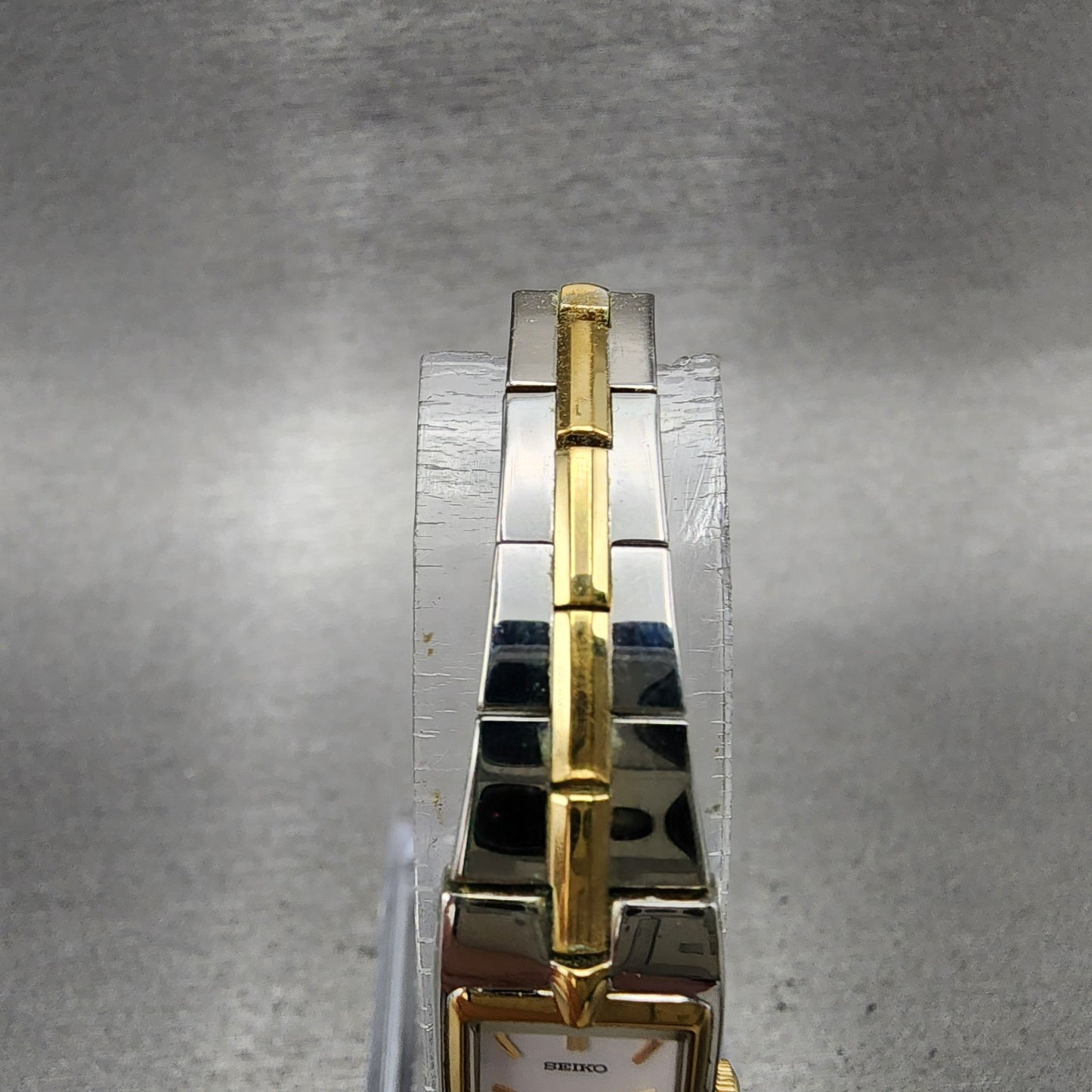 Seiko Tank Watch Women 13mm White Dial two Tone Rectangle 2E200AY0 New Battery4
