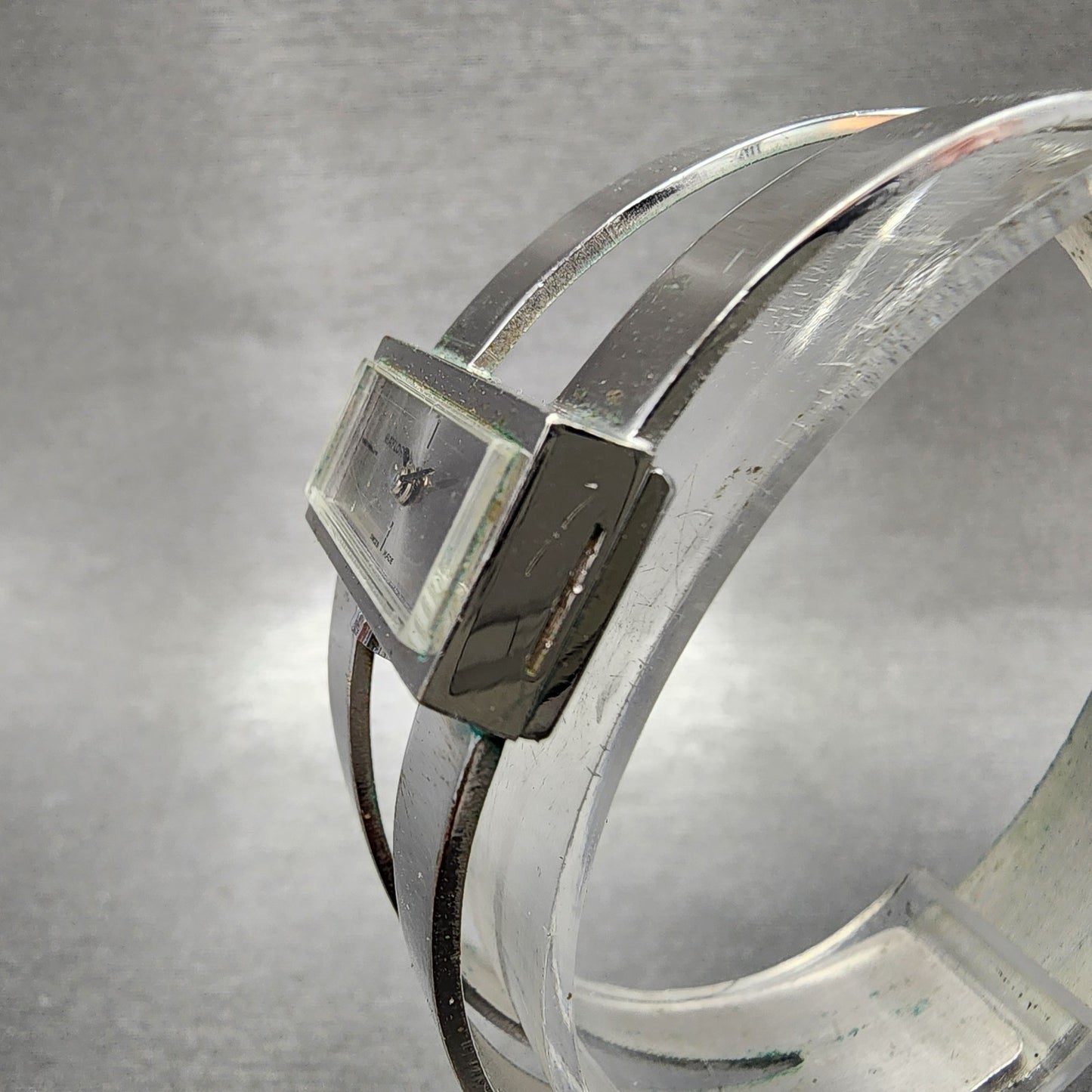 Baylor Watch Women 24mm Silver Dial Silver Tone Rectangle Manual Wind bangle2
