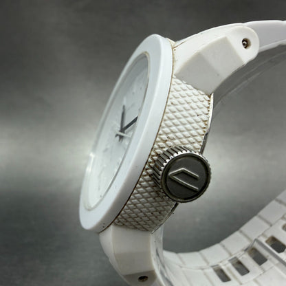 Diesel Watch Men 44mm White Dial White Rubber Round DZ1436 New Battery ABCD2