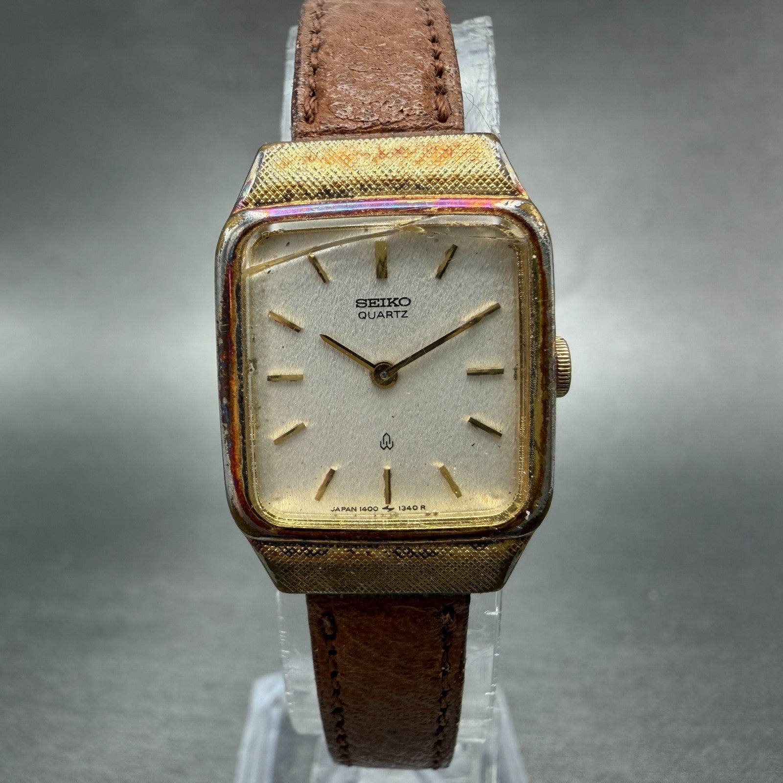 Seiko Tank Watch Women 19mm Silver Dial Gold Tone 1400-5830 New Battery Vintage0