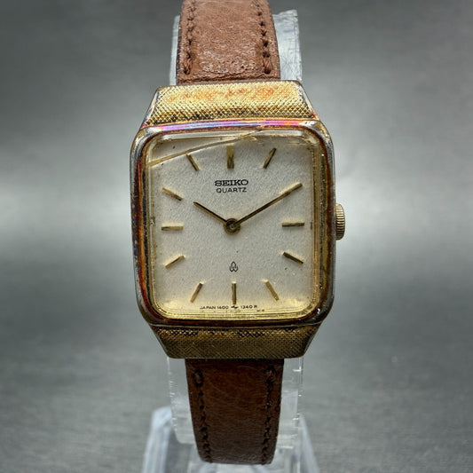 Seiko Tank Watch Women 19mm Silver Dial Gold Tone 1400-5830 New Battery Vintage0