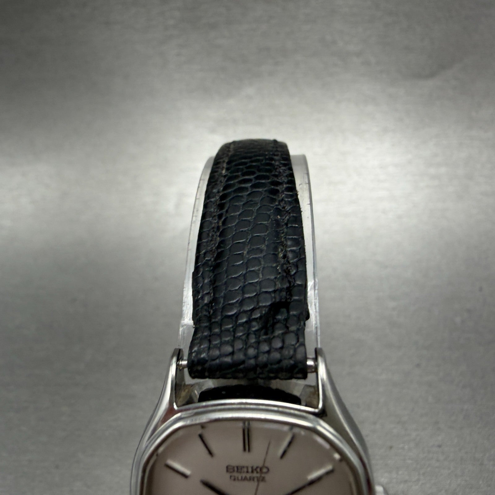 Seiko SQ Watch Women 24mm Silver Dial Silver Tone Octagon 3423-5060 New Battery4