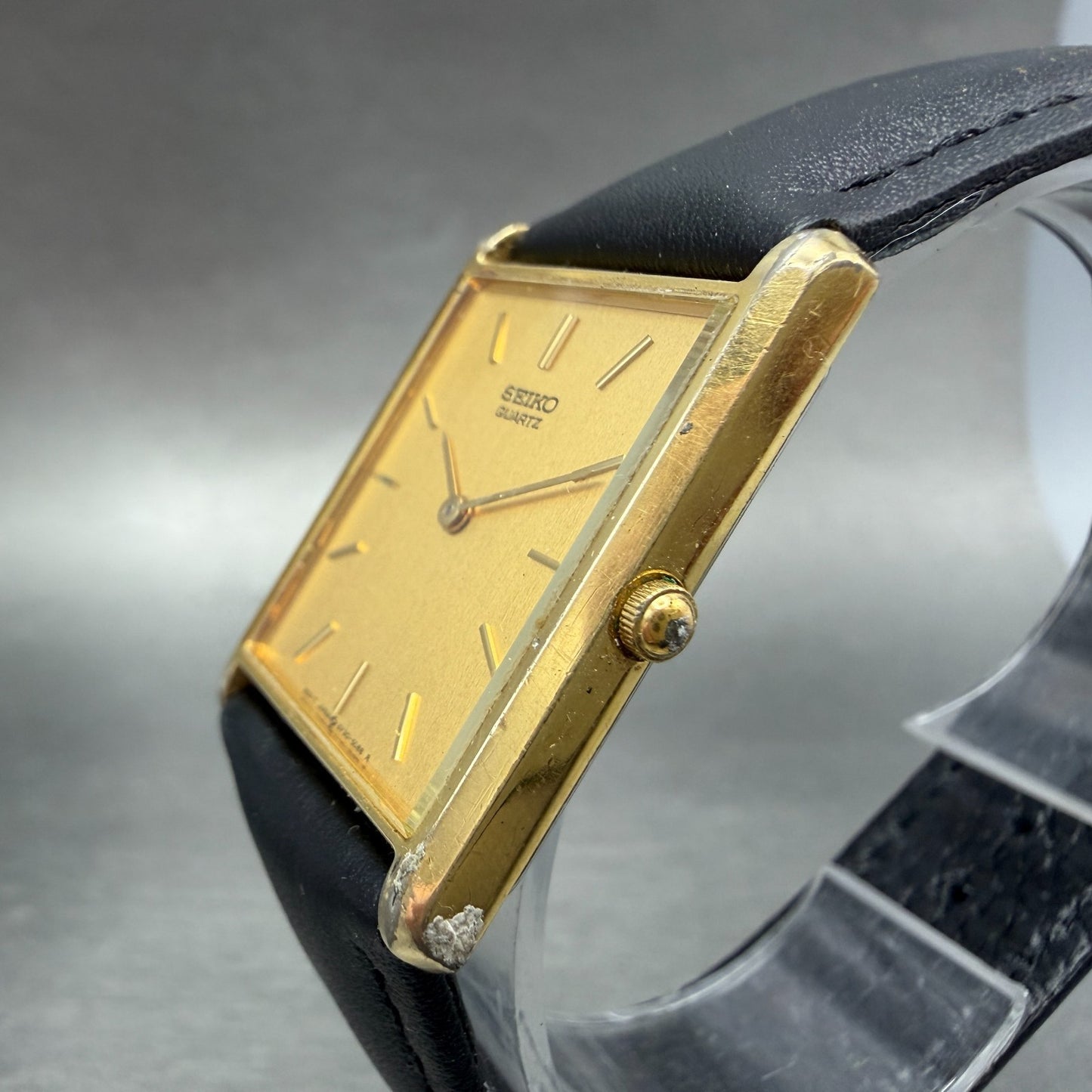 Seiko Tank Watch Men 25mm Champagne Dial Gold Tone Rectangle 5y30-5069 New BattV2