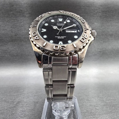 Casio Diver Watch Men 40mm Black Dial Silver Tone Daydate MTD-1017 New Battery5