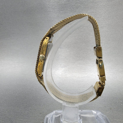 Seiko Tank Watch Women 12mm Champagne Dial Gold Tone 13205039 New Battery6