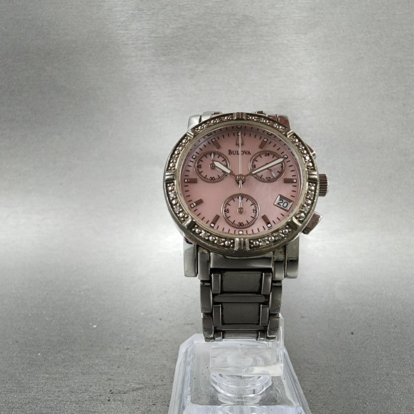 Bulova Chronograph Watch Women 30mm MOP Dial Silver Tone Date 96R47 New Battery5