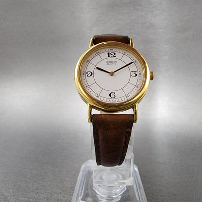 Seiko Watch Women 26mm White Dial Gold Tone Round 2y000C10 New Battery5
