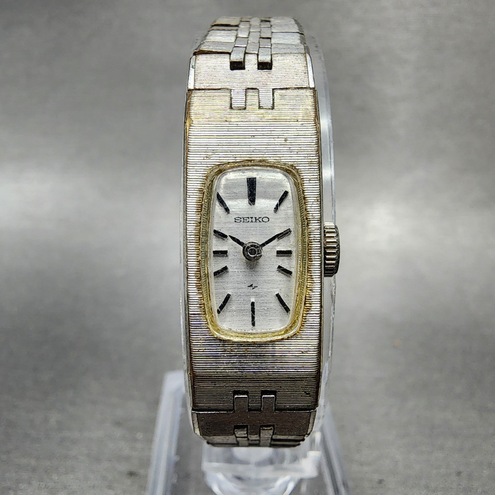Seiko Tank Watch Women 12mm Silver Dial Silver Tone Rectangle Manual Wind Runs0
