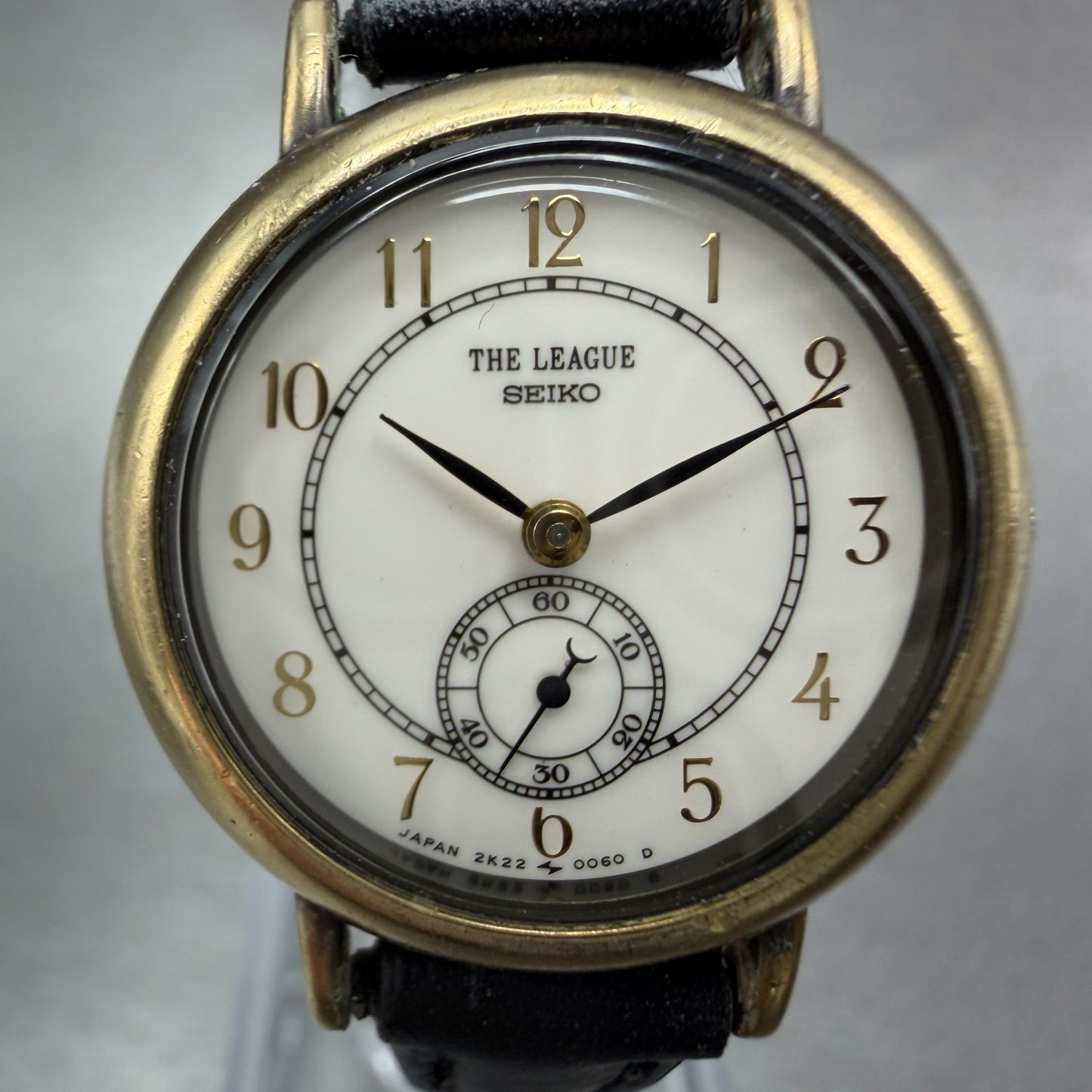 Seiko The League Watch Women 24mm White Dial Gold Tone 2K220060 New Battery1