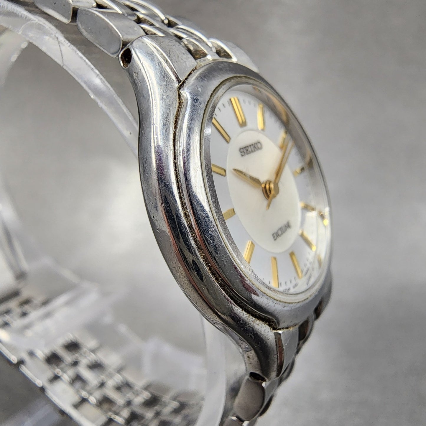 Seiko Exceline Watch Women 25mm MOP Dial Stainless Steel Round 4J410030 New Bat3