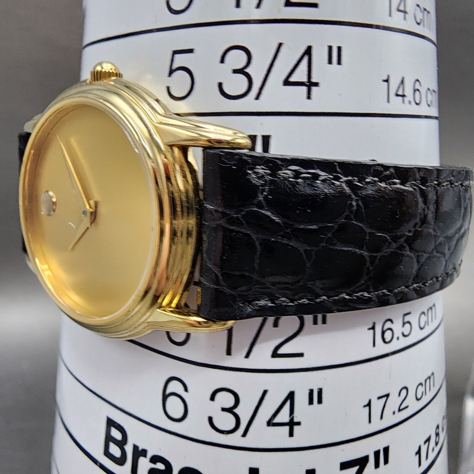Movado Museum Watch Women 26mm Gold Dial Gold Tone Round 87 E4 9840 New Battery10