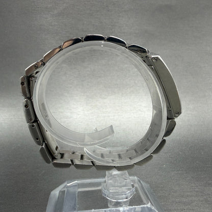 Movado Eliro Watch Women 22mm Black Dial Stainless Steel 84 C1 415 New BatteryZZ9