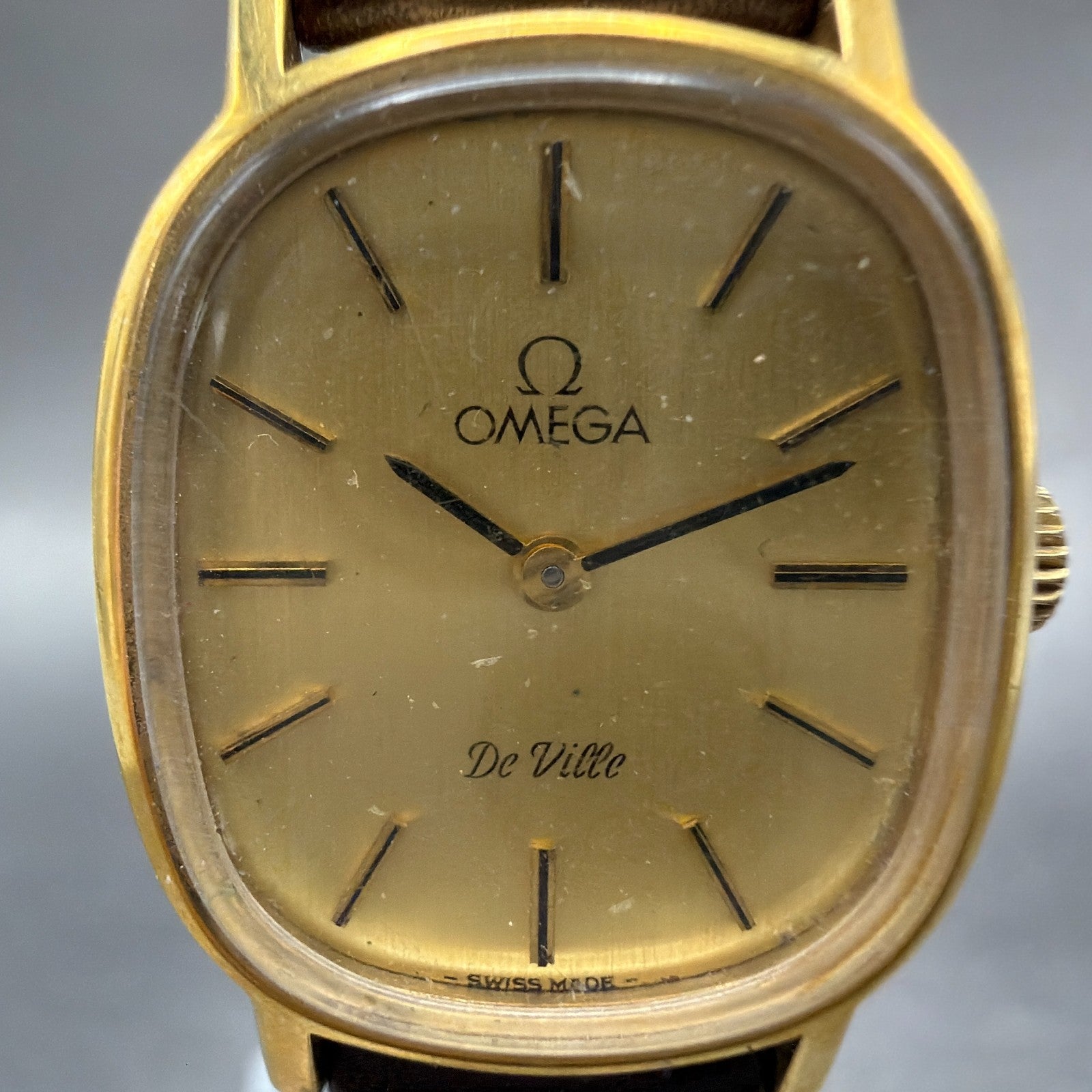 Omega De Ville Watch Women 22mm Gold Dial Gold Plated Manual Wind Runs 511.05091