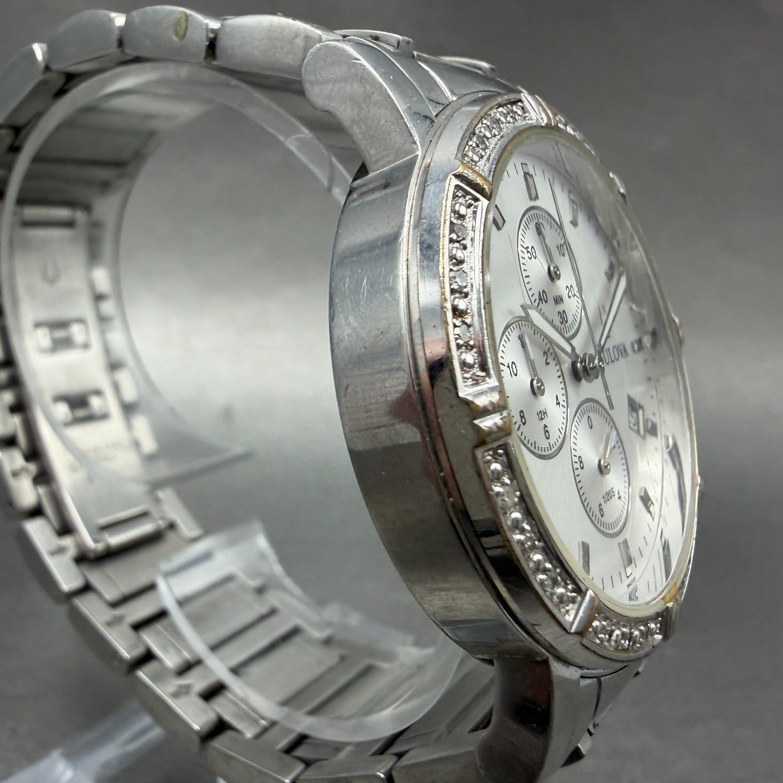 Bulova Watch Men 39mm Silver Dial Steel Daydate Round Diamond 96E03 New Batttery3