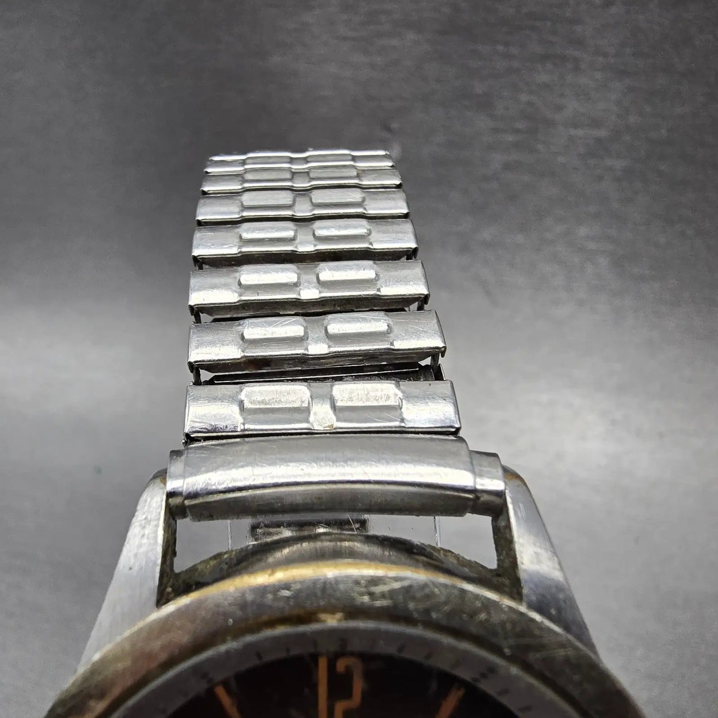 Timex Perpetual Calendar Watch Men 39 Gray Dial Two Tone Date Round New Batt4