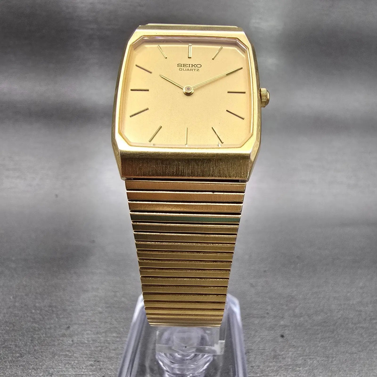 Seiko Watch Men 26mm Gold Dial Gold Tone Rectangle 6530-5080 New Battery Vintage5