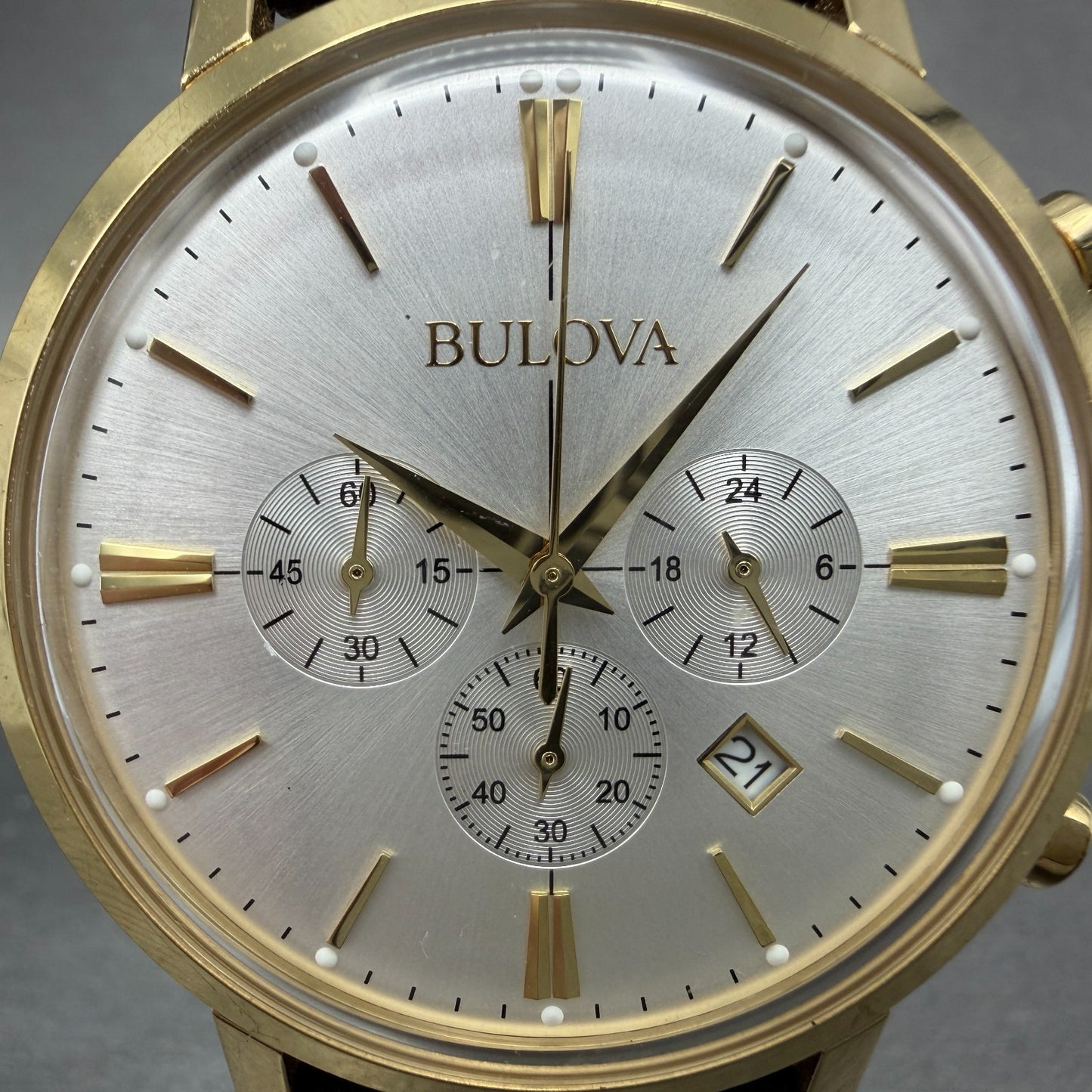 Bulova Chronograph Watch Men 41mm Silver Dial Gold Tone Date 97B155 New Battery1