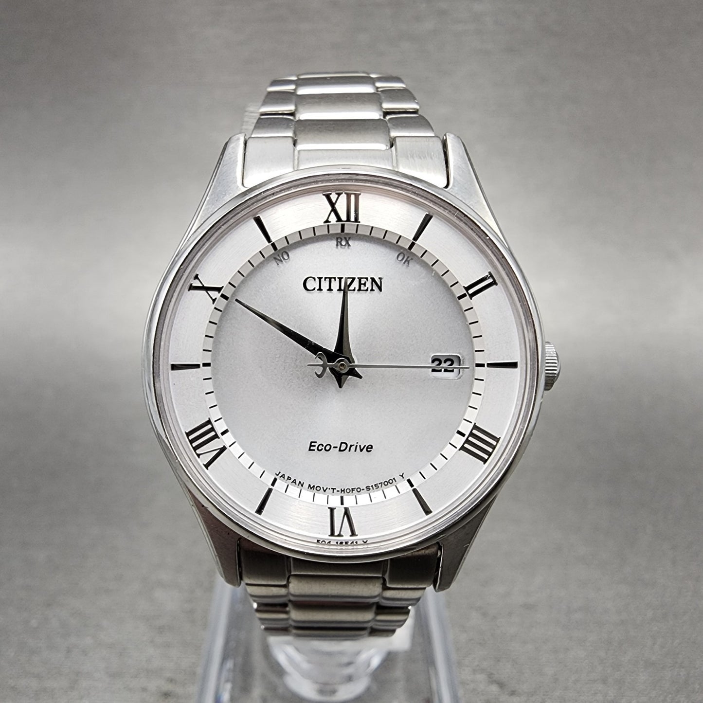 Citizen EcoDrive Watch Women 28mm White Dial Silver Tone Date Round Runs0