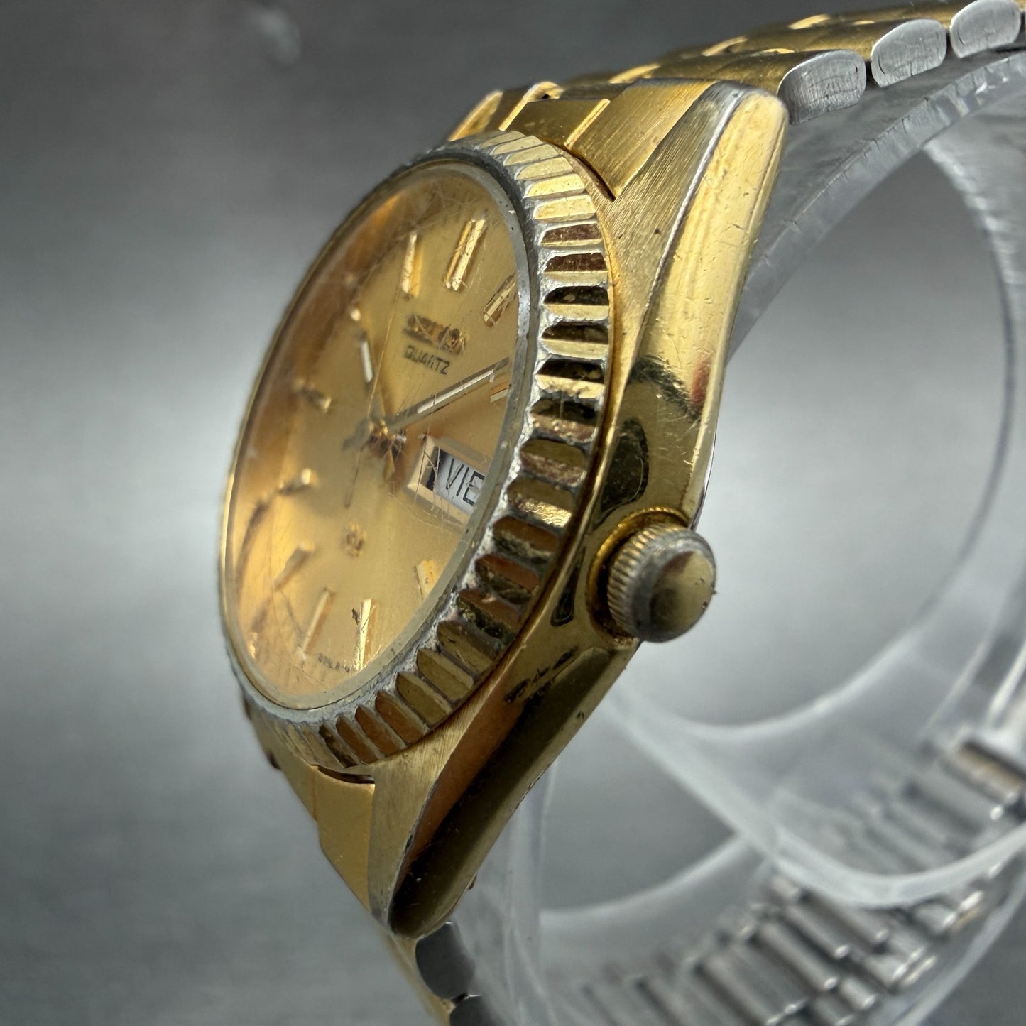 Seiko SQ Watch Women 24mm Champagne Dial Gold Tone Daydate 2a23-0030 READ NewBat2