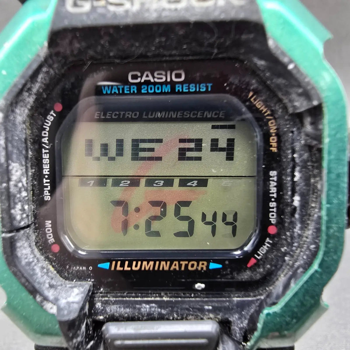 Casio G-Shock DW-8150 Watch Men 47mm Black Green Slot Machine Alarm New Battery1