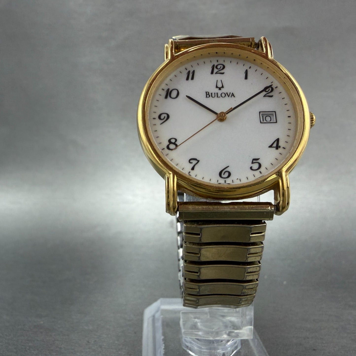 Bulova Watch Men 34mm White Dial Gold Tone Date Round 97B12 New Battery5