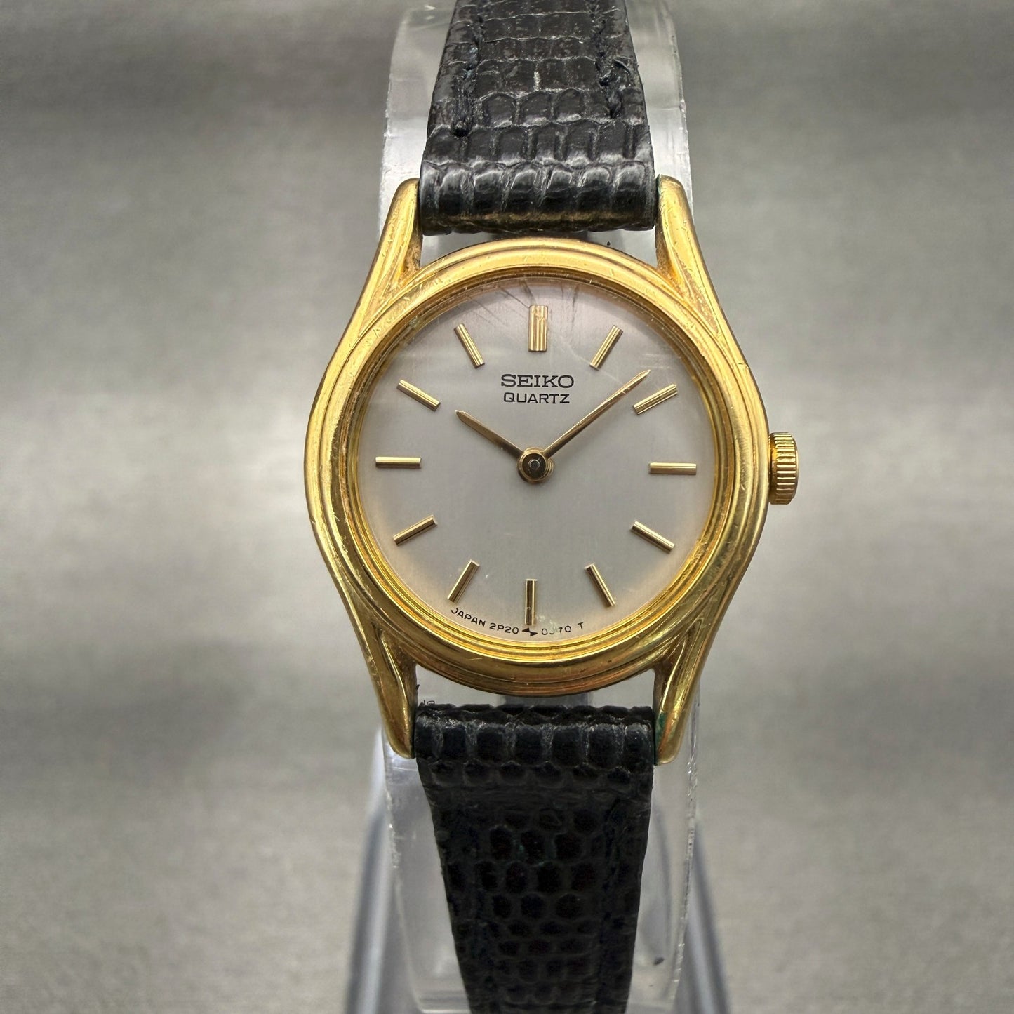 Seiko Watch Women 19mm Silver Dial Gold Tone Round 2P20-0080 New Battery0