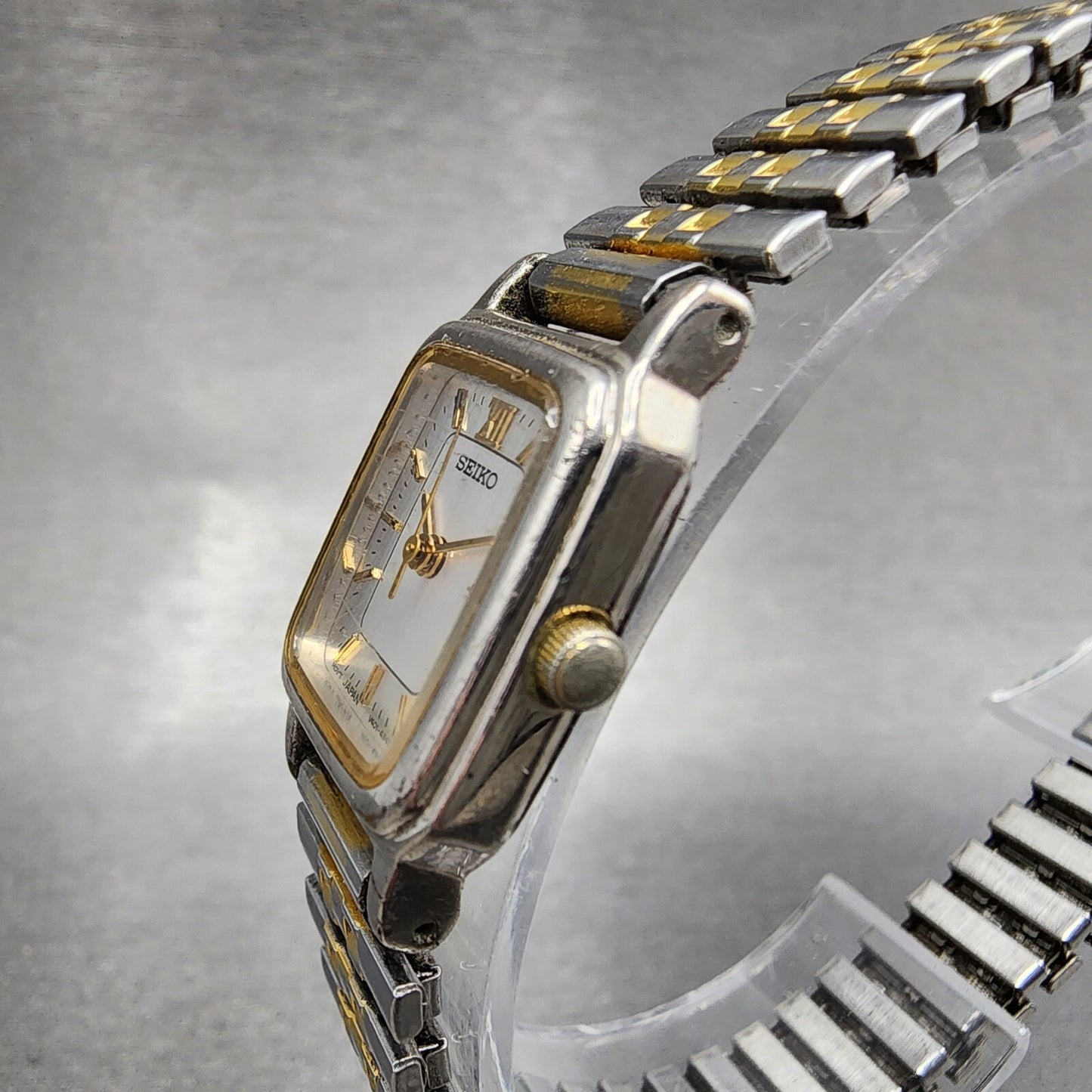 VTG Seiko Tank Watch Women 18mm White Dial Two Tone Rectangle V4015720 New Batt2