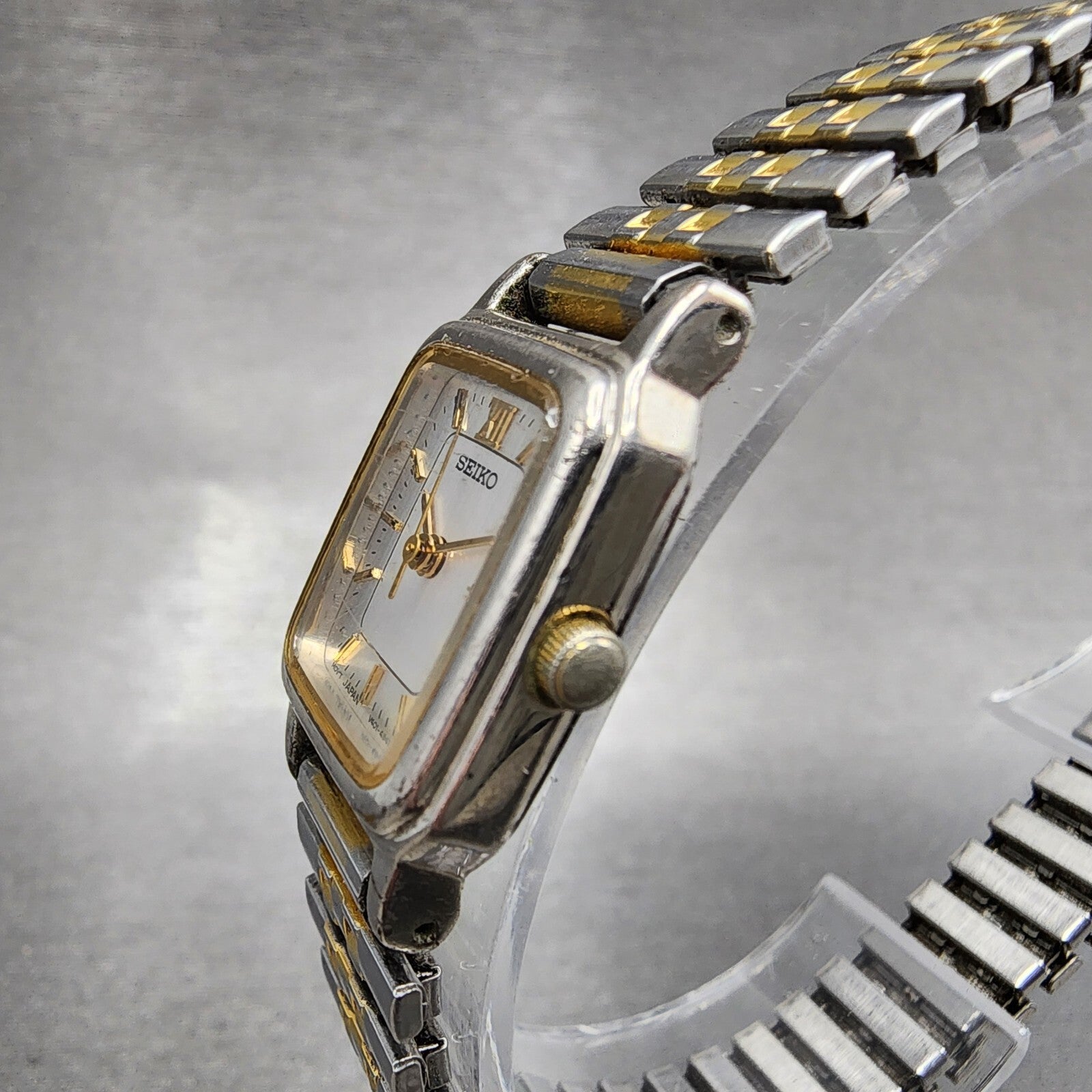 VTG Seiko Tank Watch Women 18mm White Dial Two Tone Rectangle V4015720 New Batt2