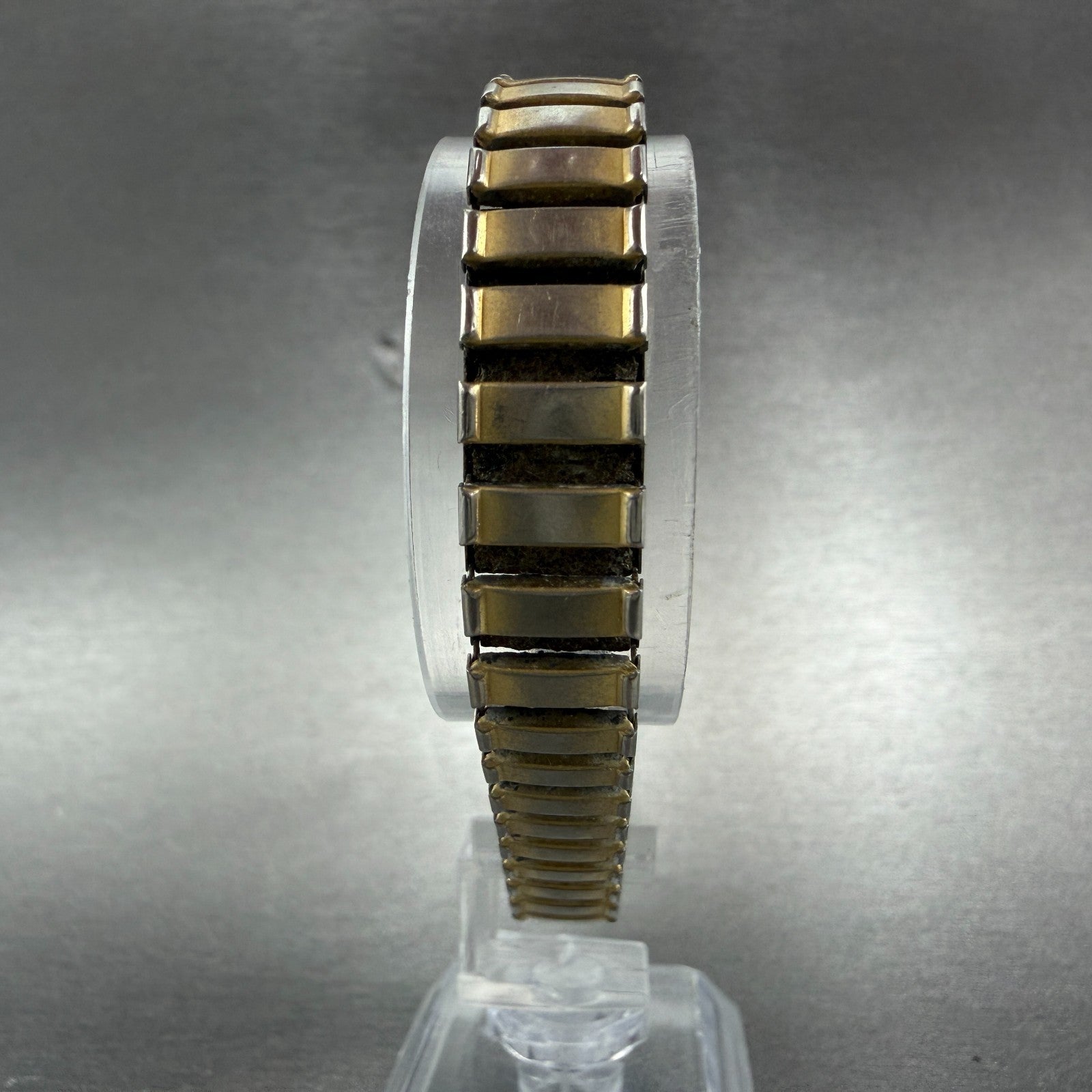 Seiko Tank Watch Women 16mm luminous Dial Gold Tone VTG 1N01-5B79 New Battery7