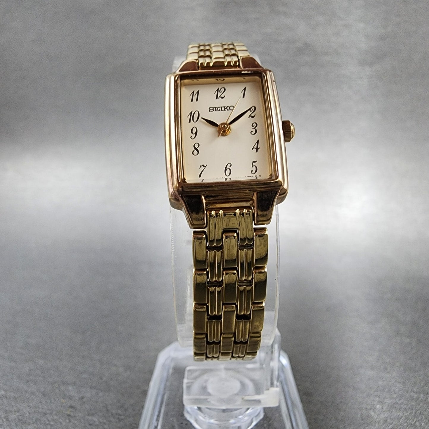 Seiko Tank Watch Women 16mm White Dial Gold Tone Rectangle 1n010fh0 New Battery5