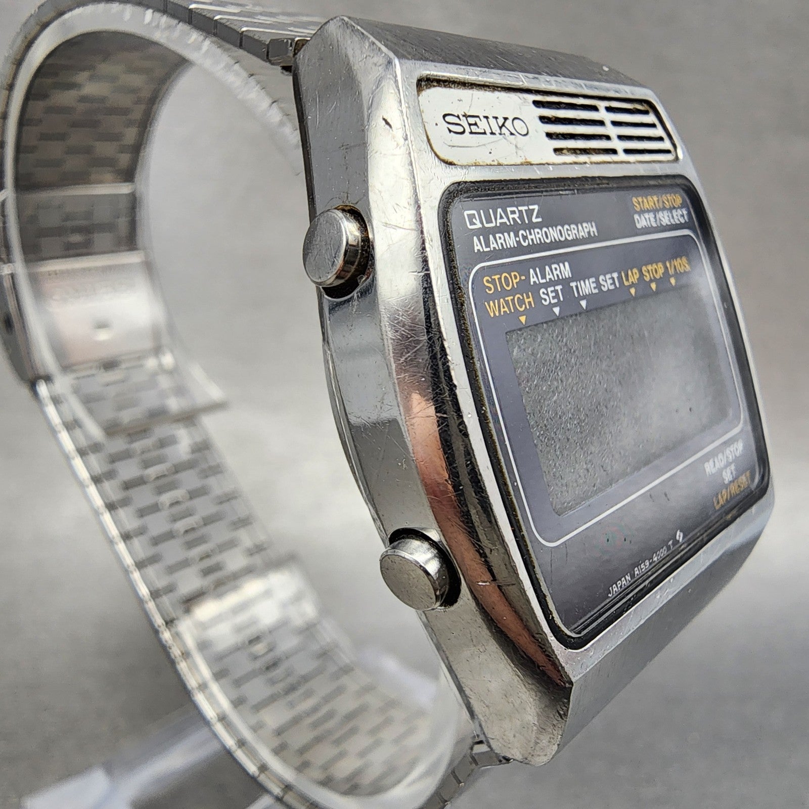 Seiko Digital Watch Men 34mm LCD Silver Tone Alarm Chrono A1594000 READ New Bat3