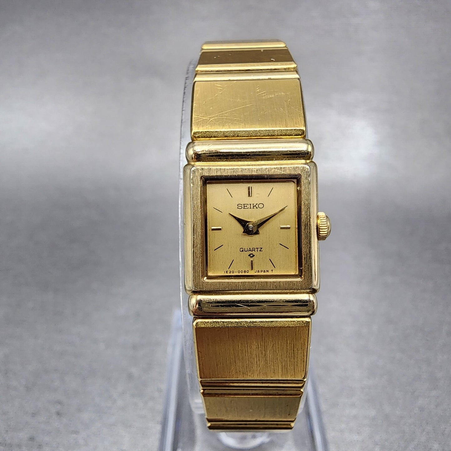 Seiko Watch Women 14mm Gold Dial Gold Tone Square 1E205030 New Battery0