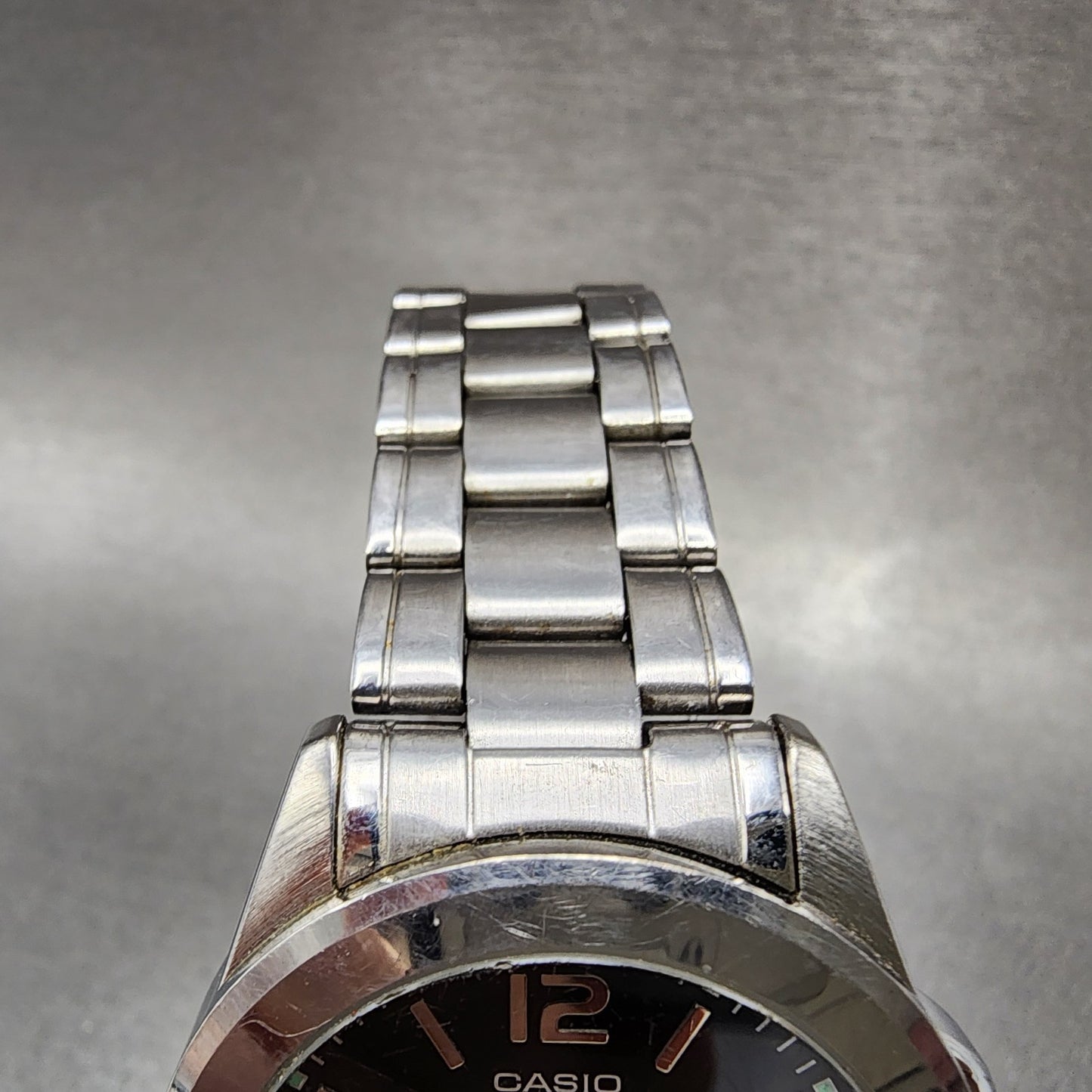 Casio Watch Men 37mm Black Dial Silver Tone Date Round MTP1215 New Battery4