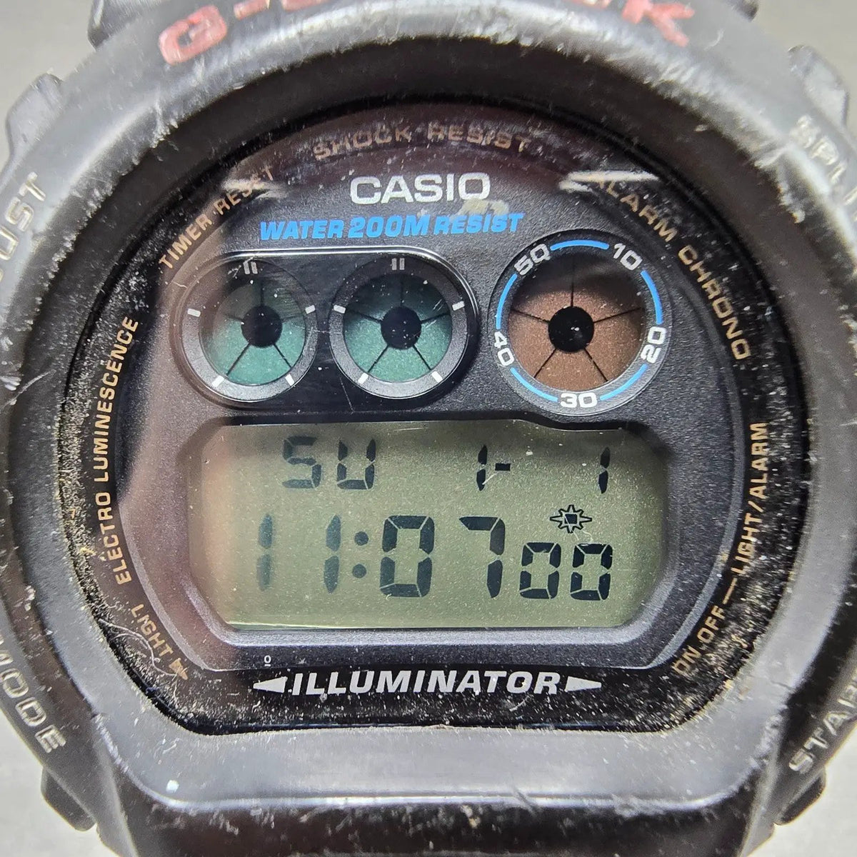Casio G-Shock DW-6900 Watch Men 50mm Black  Alarm Chrono 1289 CRACKED New Batt1