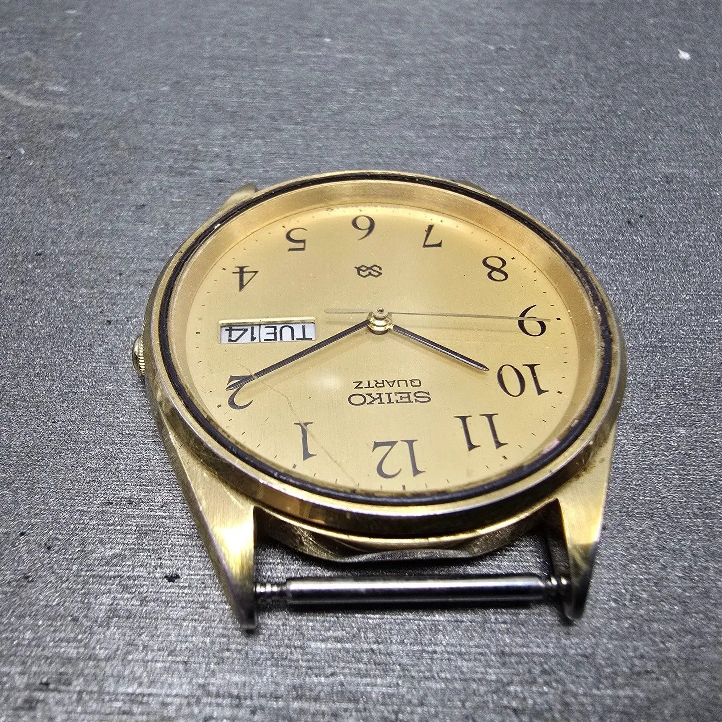Seiko SQ Watch Men 34mm Champagne Dial Gold Tone Daydate 8123A PARTS NO BACK5