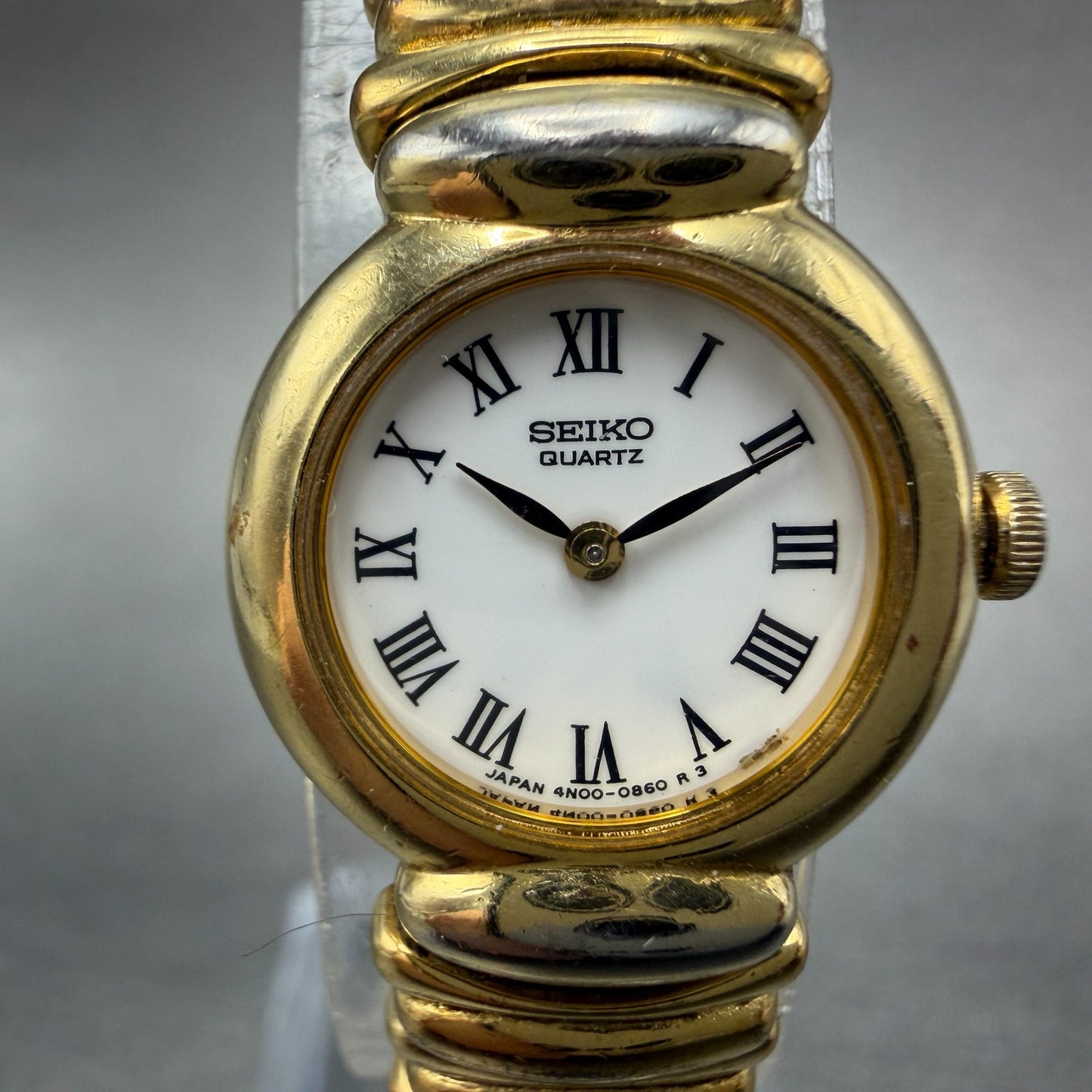 Seiko Watch Women 19mm White Dial Gold Tone Round Vinatge 4N00-0179 New Battery1