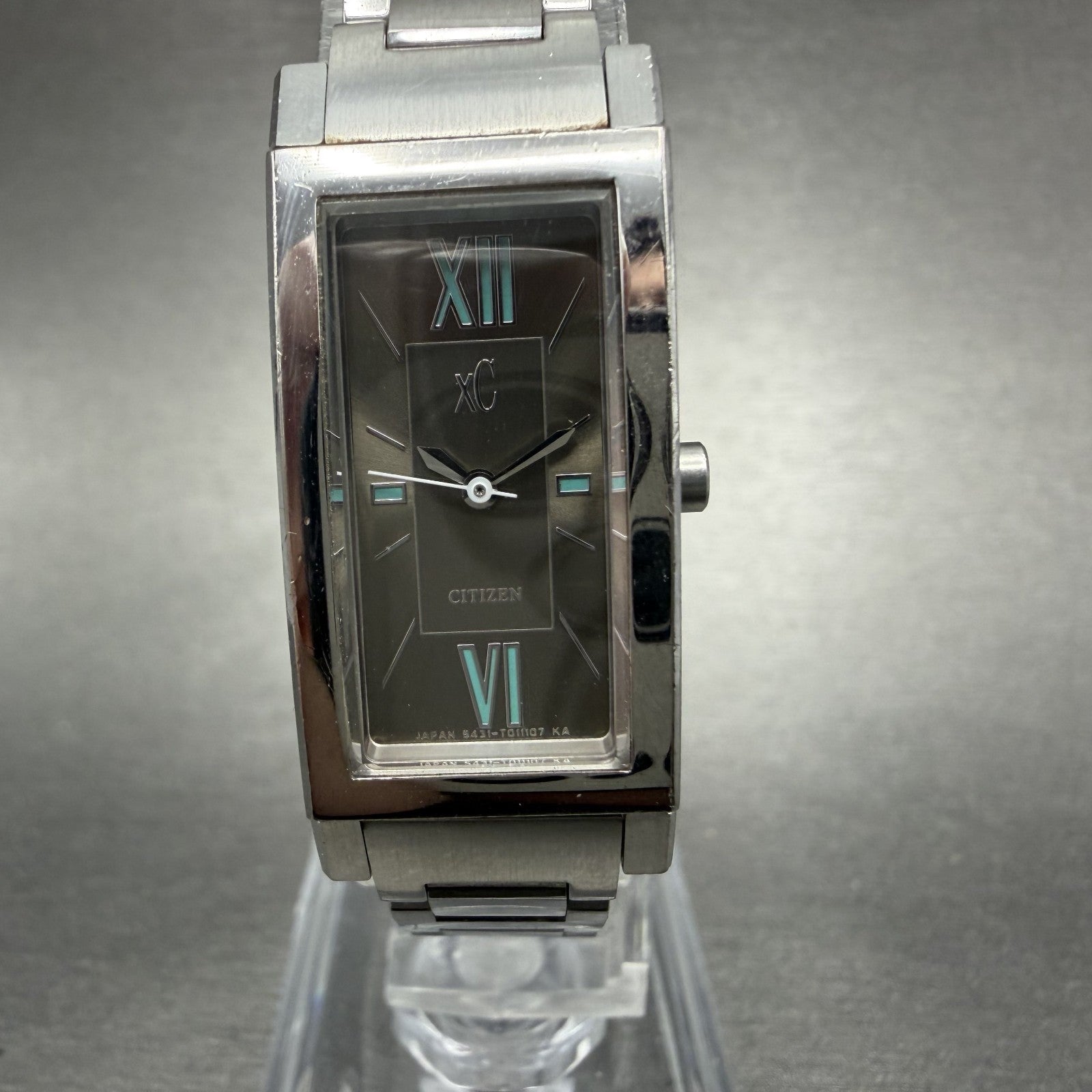 Citizen XC Tank Watch Men 16mm Gray Dial Silver Tone Rectangle 5431-T003982 Runs0