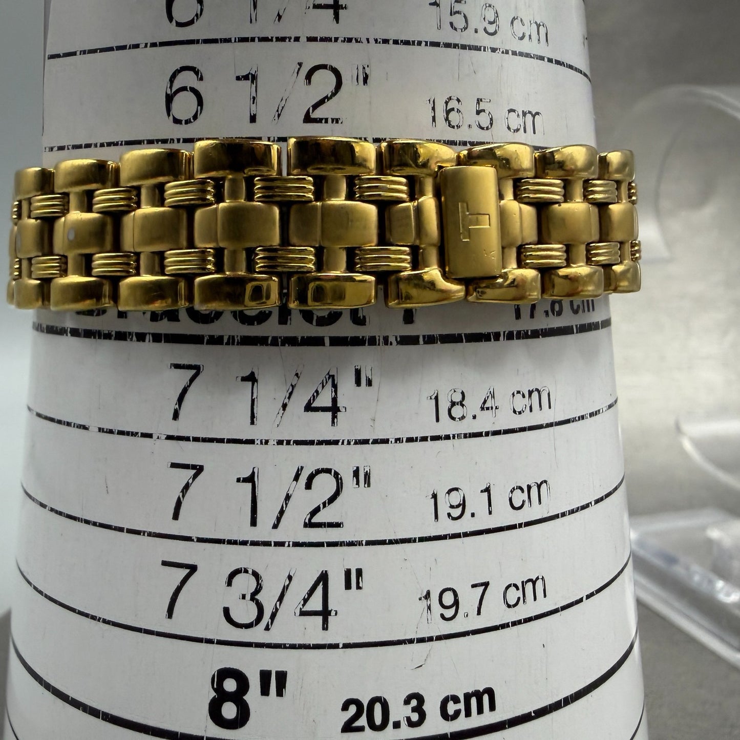 Tissot Watch Women 24mm MOP Dial Gold Tone Round C218/318C Round New Battery10