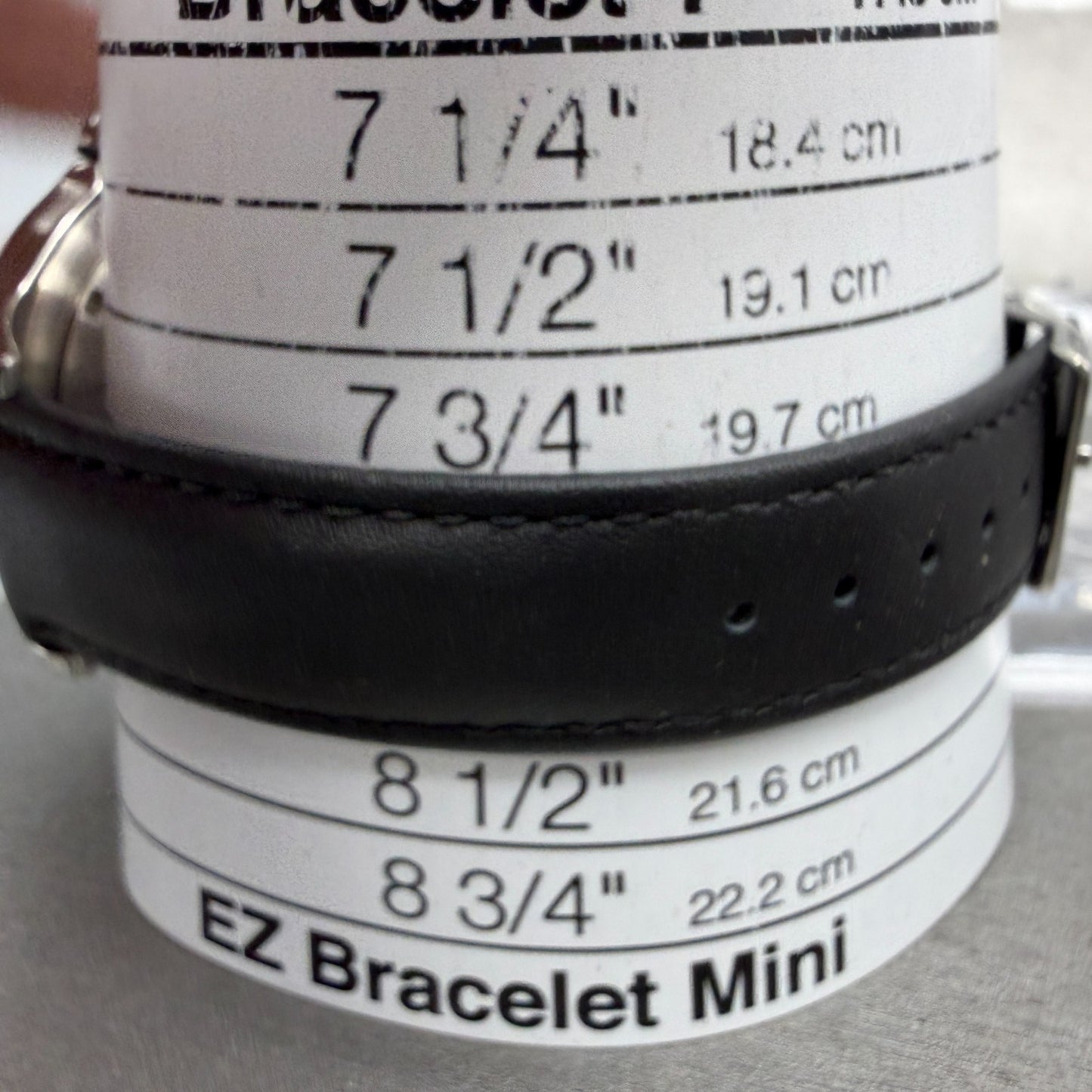 Ducati Watch Men 41mm Black Dial Silver Tone Round Leather Band New battery10