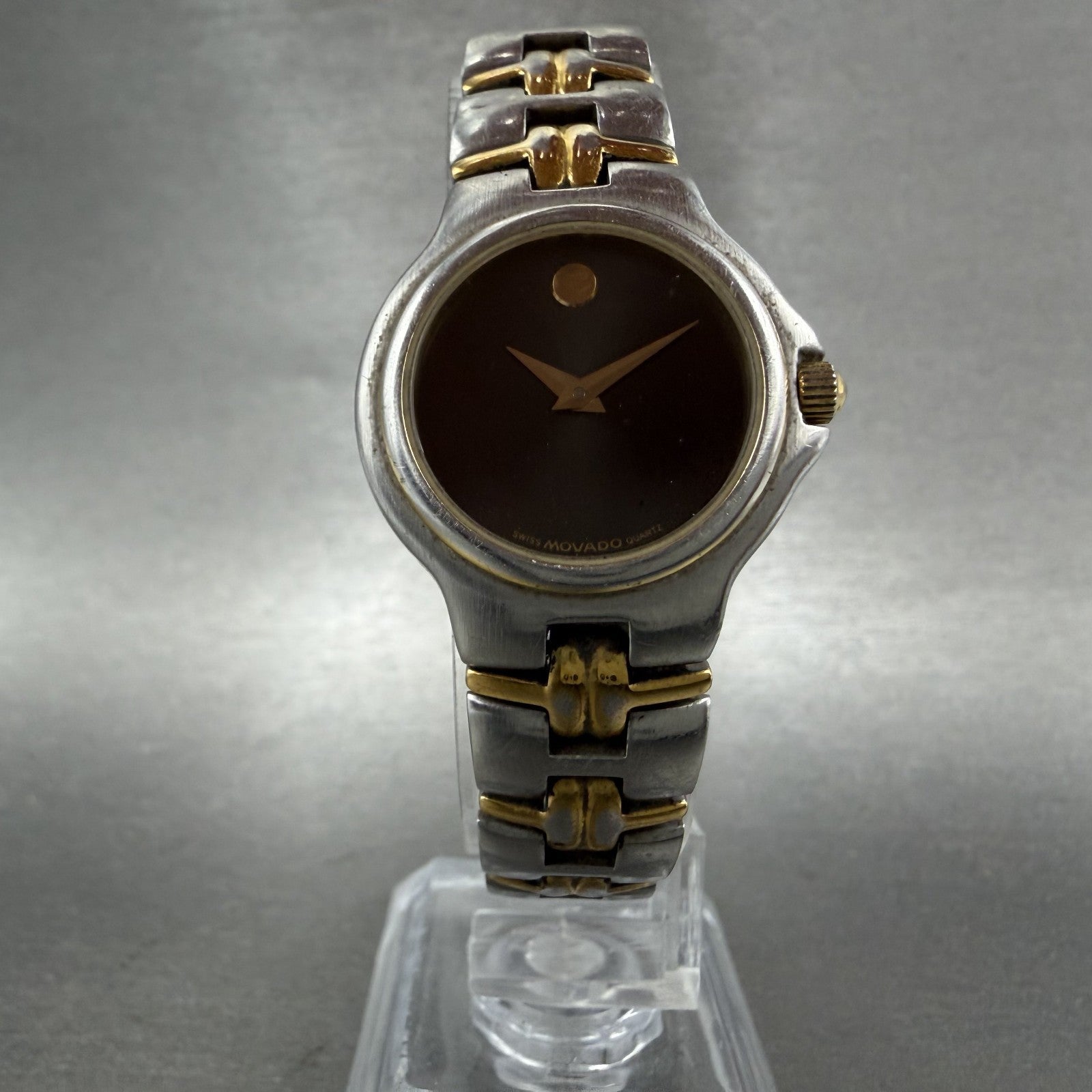 Movado Museum Watch Women 26mm Black Dial Two Tone Round 81.A1.827 New Battery5