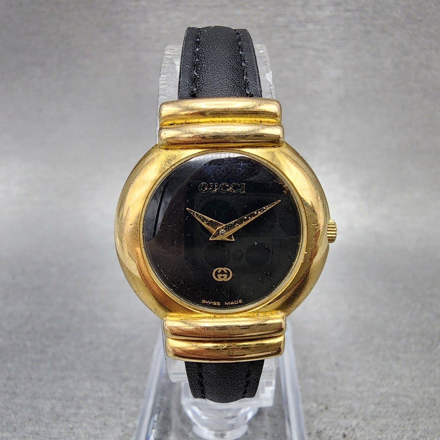 Gucci 5300L Watch Women 24mm Black Dial Gold Plated Round New Battery VTG0
