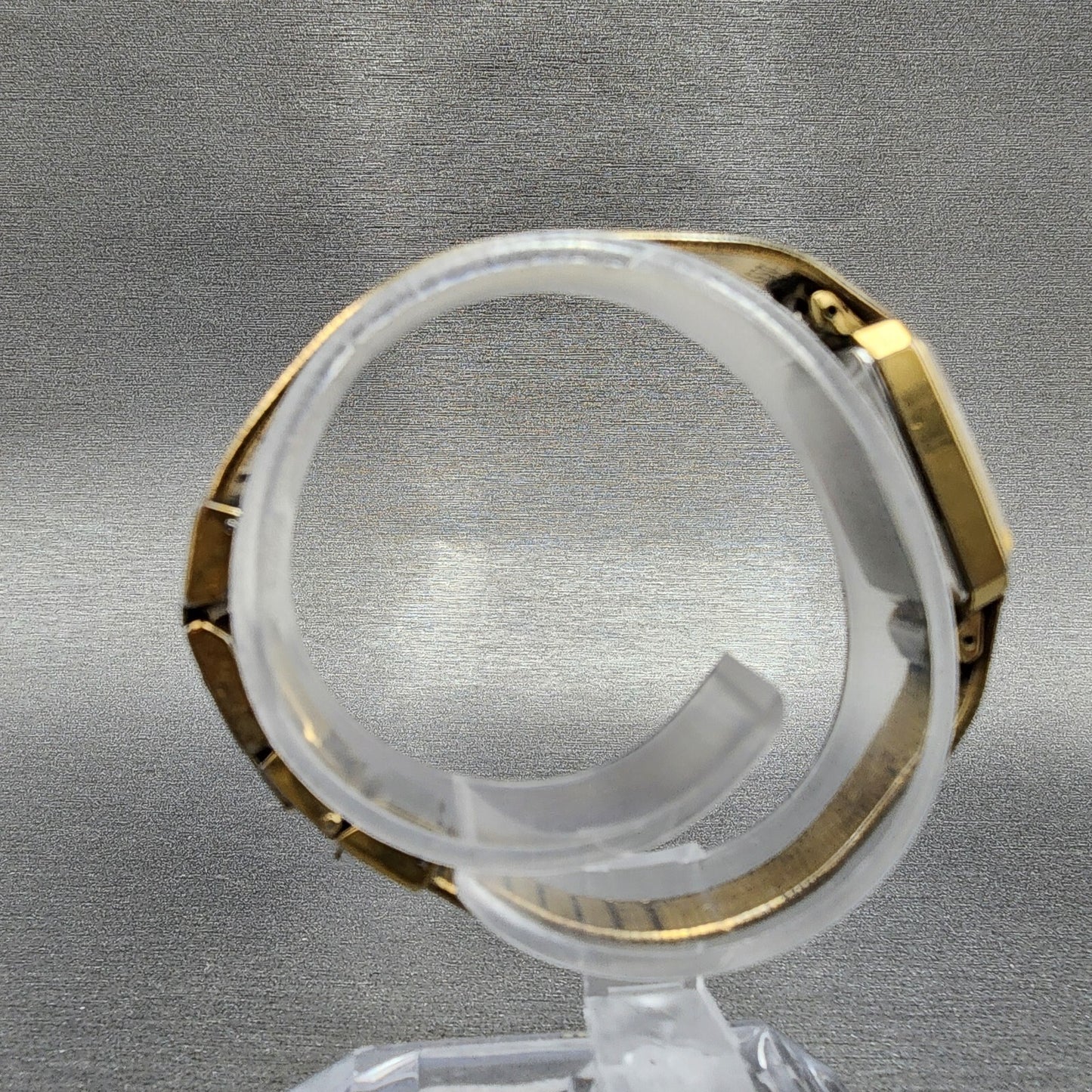 VTG Seiko Watch Women 13mm Gold Dial Gold Tone Rectangle 13205779 New Battery8