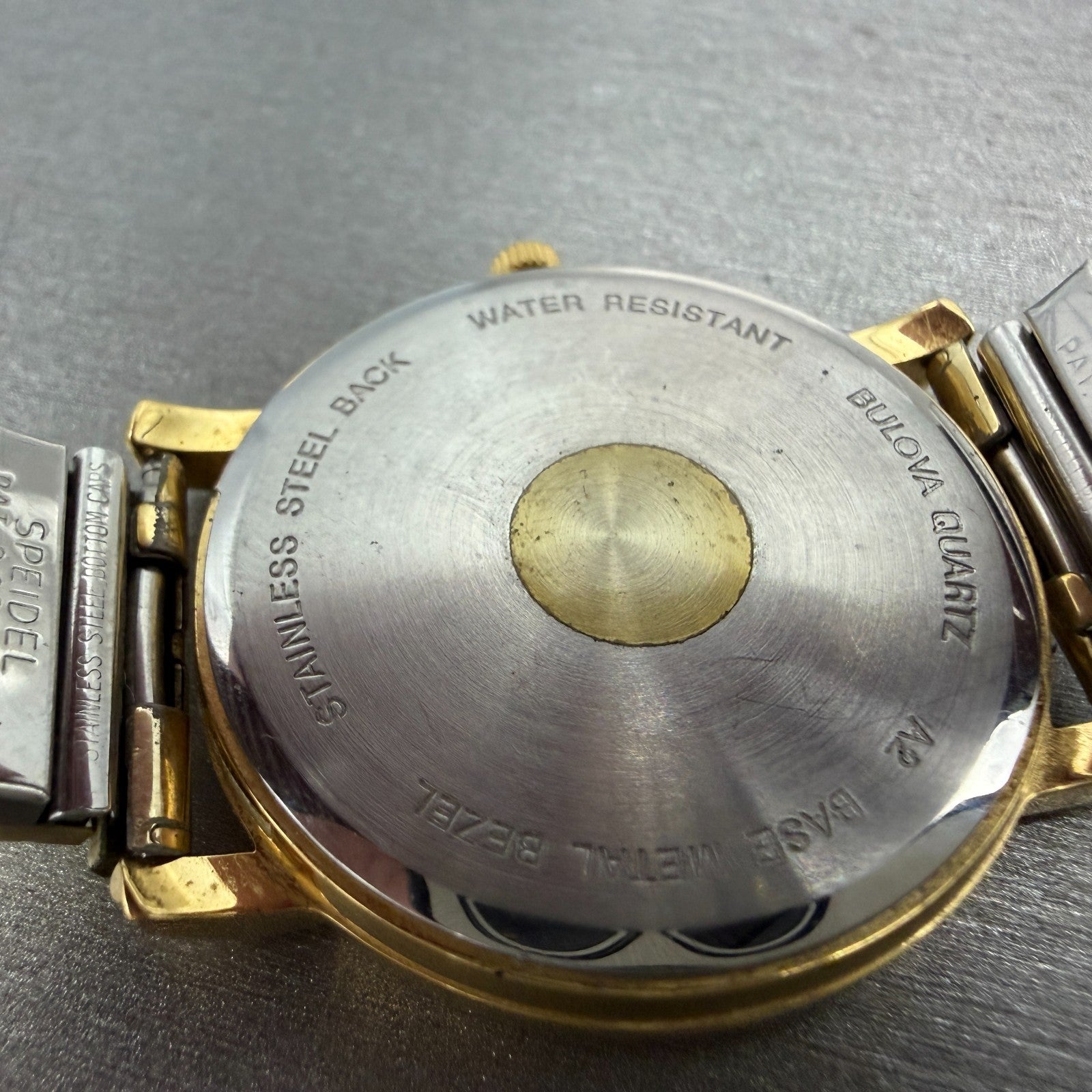 Bulova Watch Men 34mm White Dial Gold Tone Date Round 97B12 New Battery9