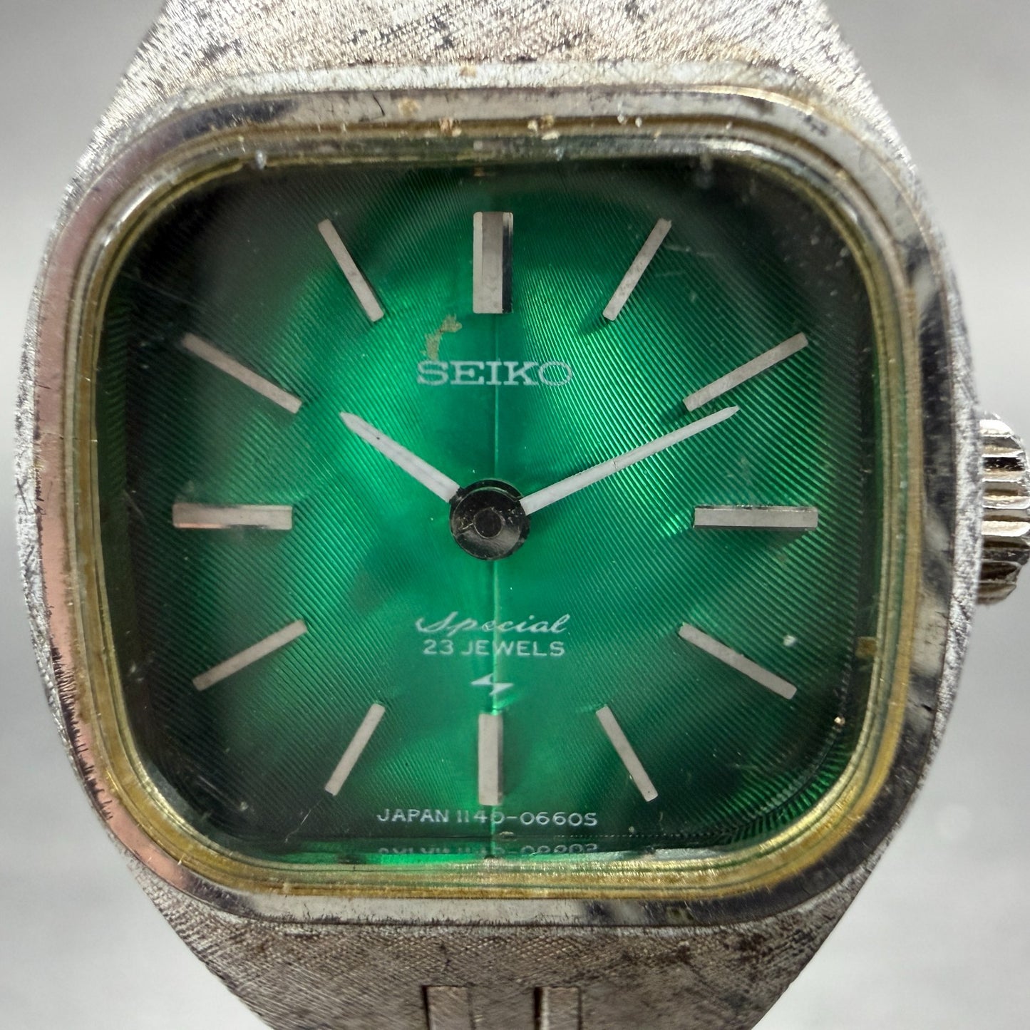 Seiko Special Watch Women 20mm Green Dial Silver Tone Manual 1140-3240 Runs VTG1