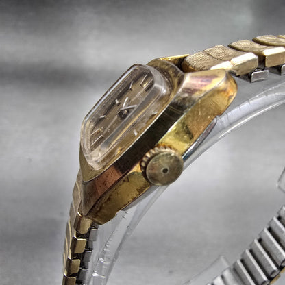 Seiko Watch Women 17mm Bronze Dial Gold Tone Rectangle 11-3499 Vintage Works2