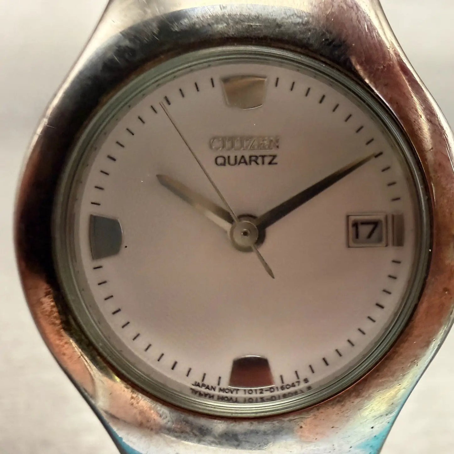 Citizen Watch Women 26mm White Dial Silver Tone Date Round 1012-S95994 New Batt1