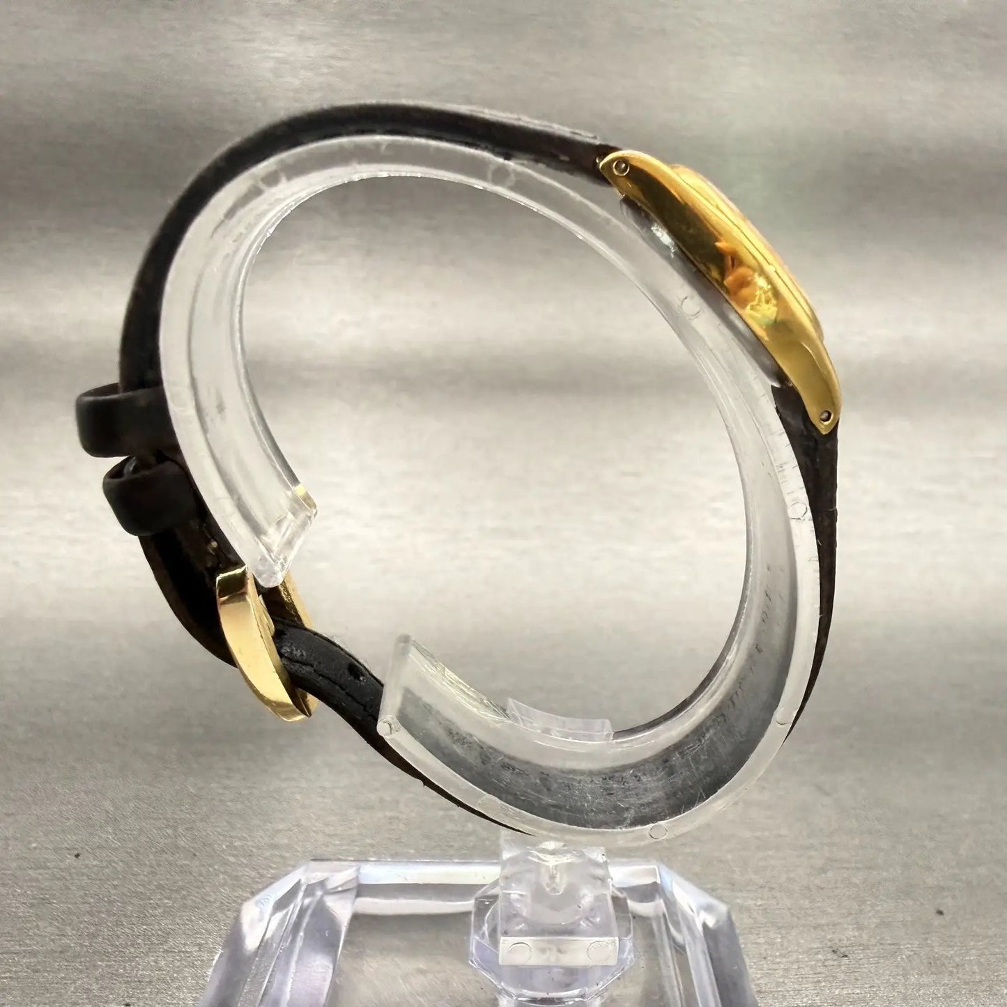 Seiko Watch Women 20mm Black Dial Gold Tone Round 1N01-0E10 New Battery Vintage8